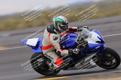 media/Jan-14-2023-SoCal Trackdays (Sat) [[497694156f]]/Turn 11 Inside (950am)/